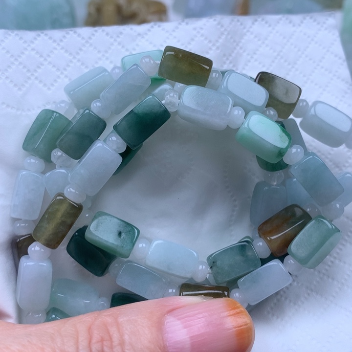 定制翡翠未镶嵌挂件挂链