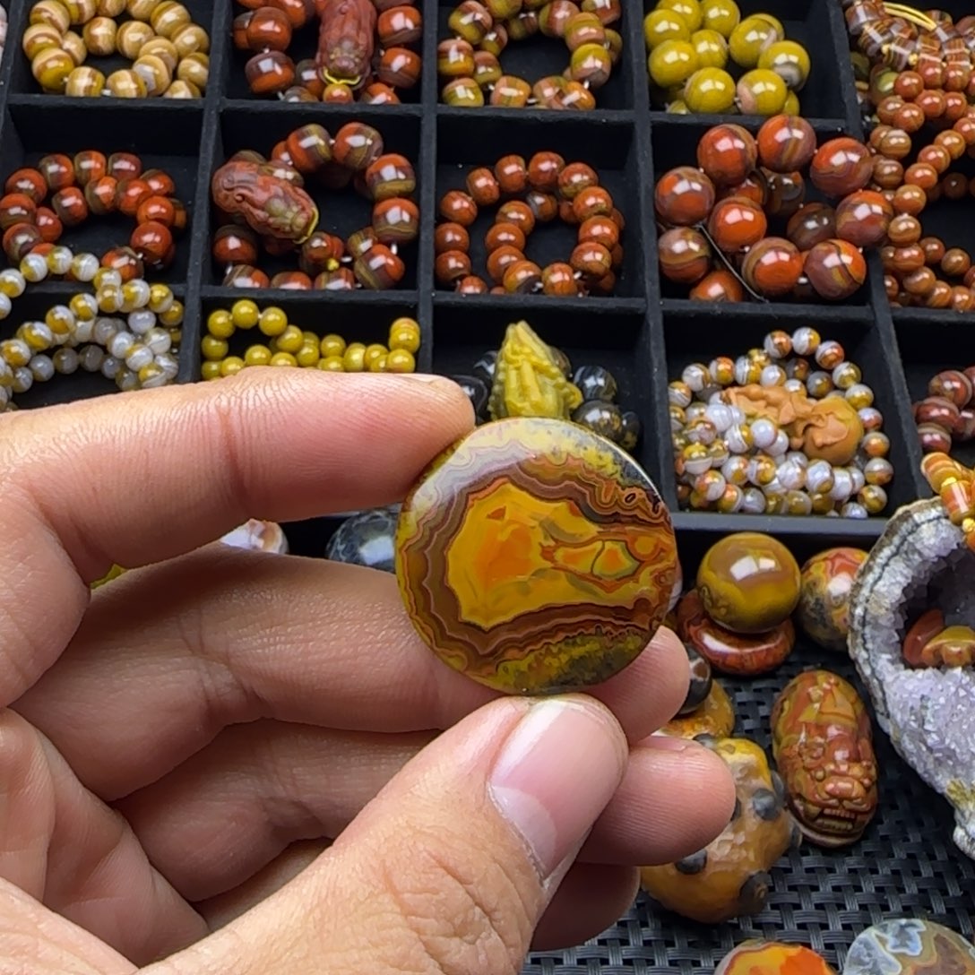 玛瑙/玉髓未镶嵌颈饰