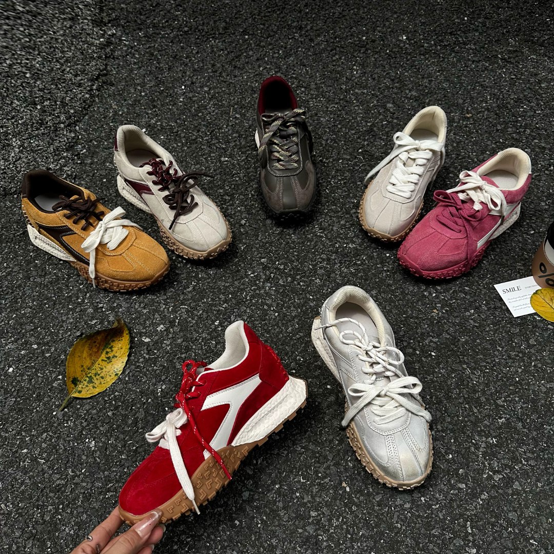 范小洛爆款~高颜值厚底德训鞋内增高7cm阿甘鞋小个子百搭休闲鞋女