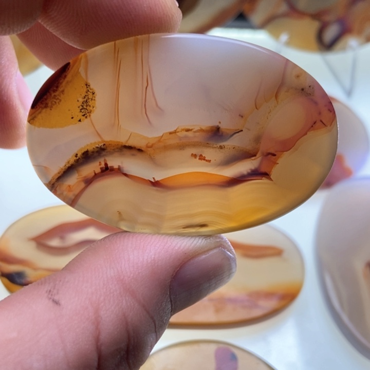 【闪购商品】玛瑙/玉髓颈饰未镶嵌