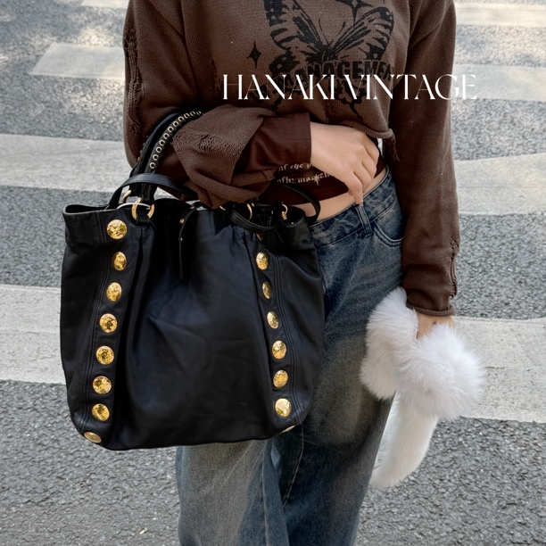 95新 MIU MIU/缪缪 花绮中古/缪缪黑色金币斜挎包