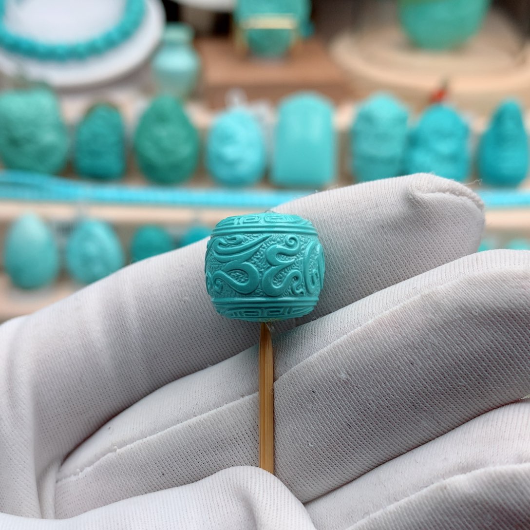 绿松石珠宝奇石未镶嵌重：4.36克