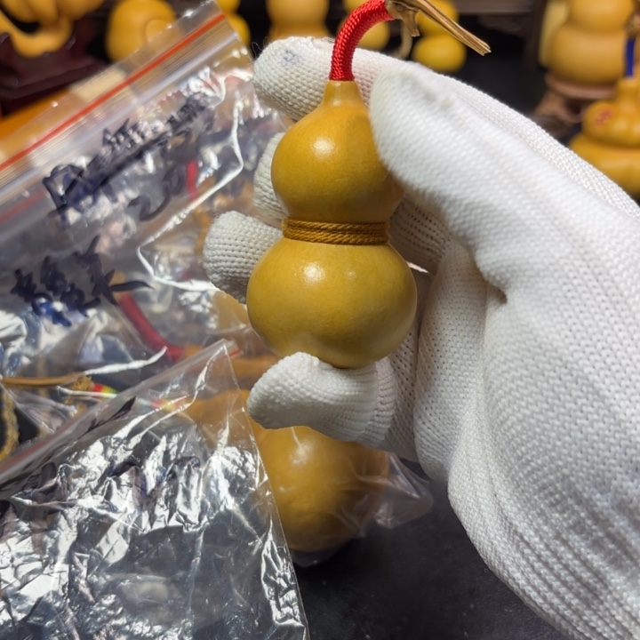 东***、古古怪怪古古怪怪葫芦