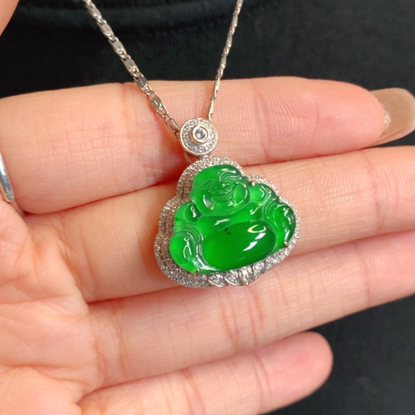 【闪购商品】颈饰18K金镶嵌翡翠佛公