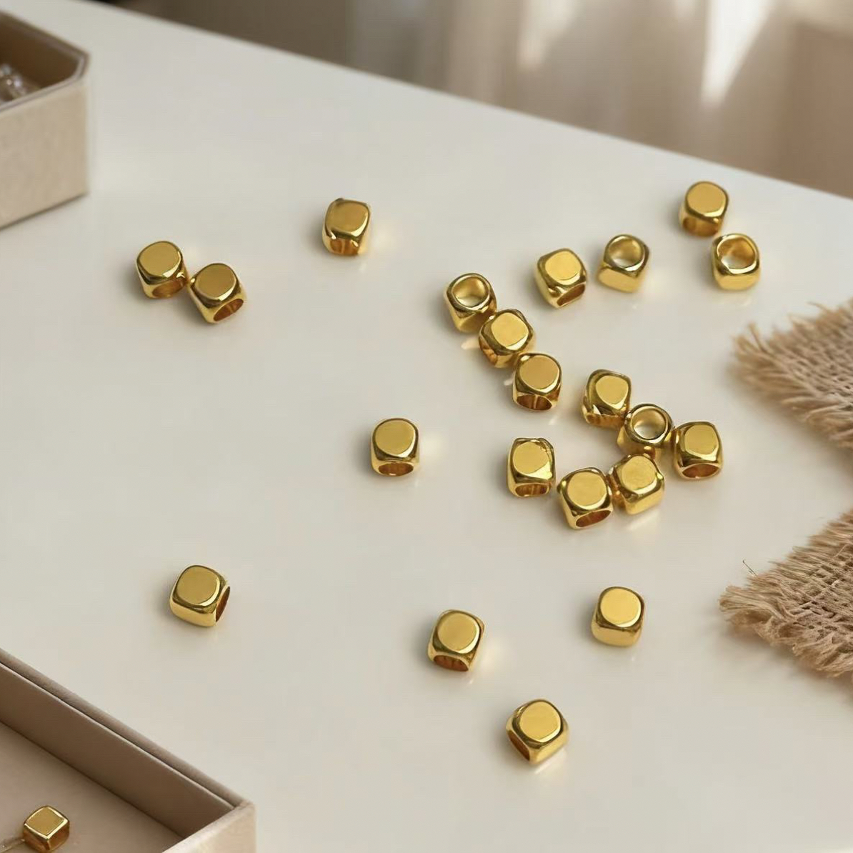 【质检发货】I8k 小方珠隔珠散珠切角方形珠子饰品配件（一组 5 颗）