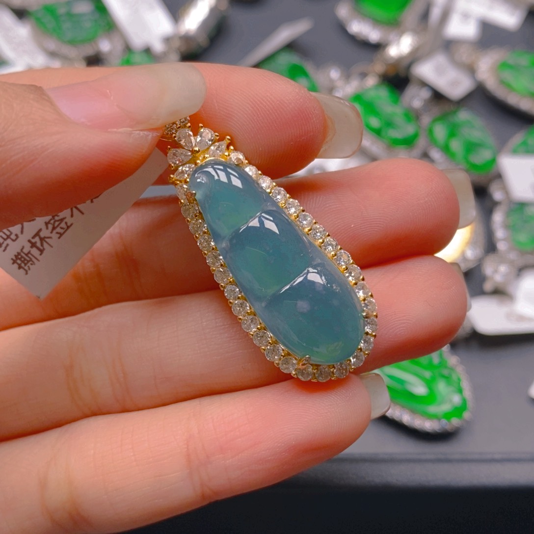 翡翠颈饰银S925镶嵌8888888888