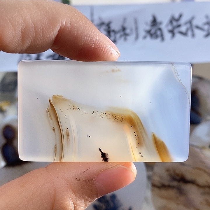 玛瑙/玉髓颈饰未镶嵌