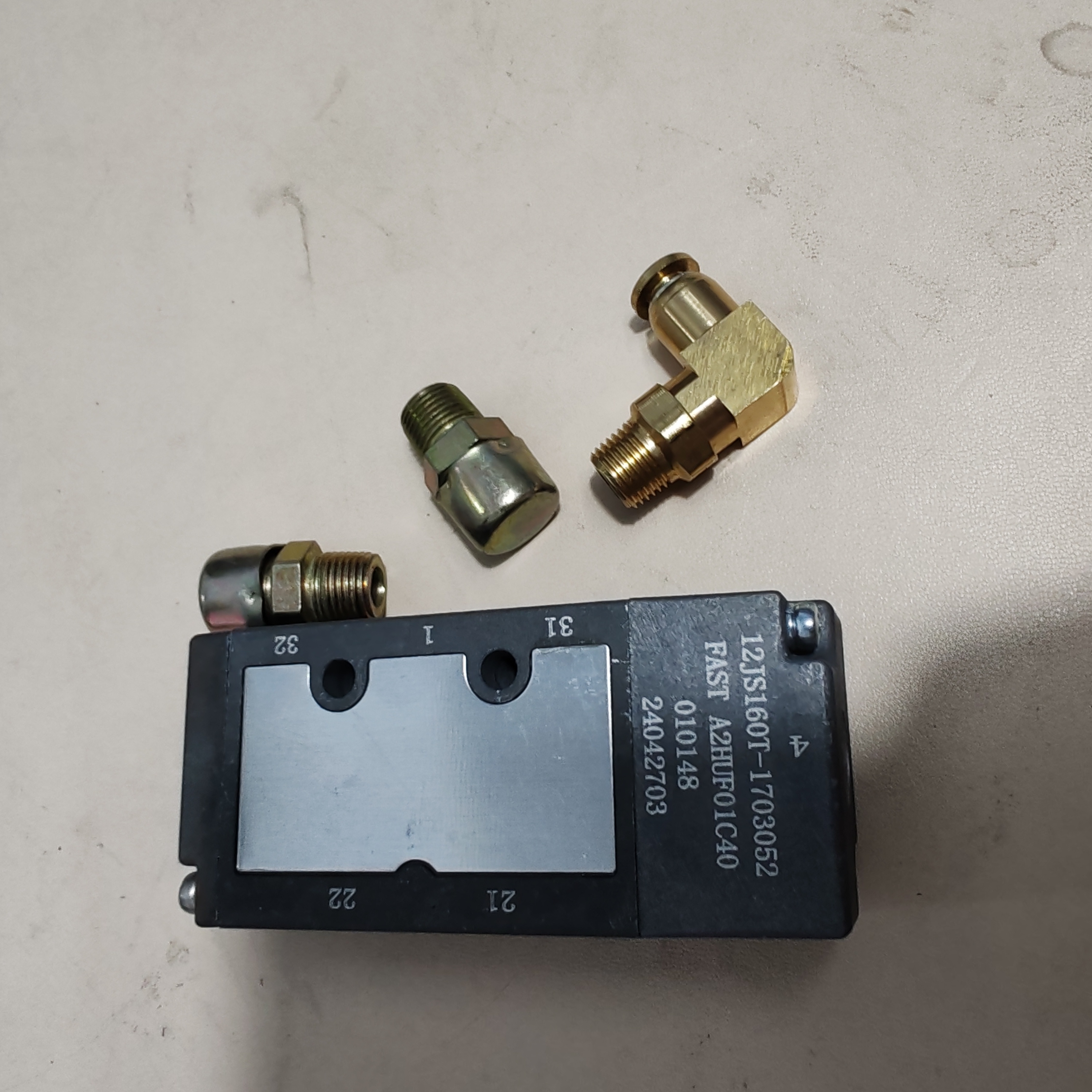 J6PJh6双H阀气控阀法士特变速箱高低速转换阀及接头