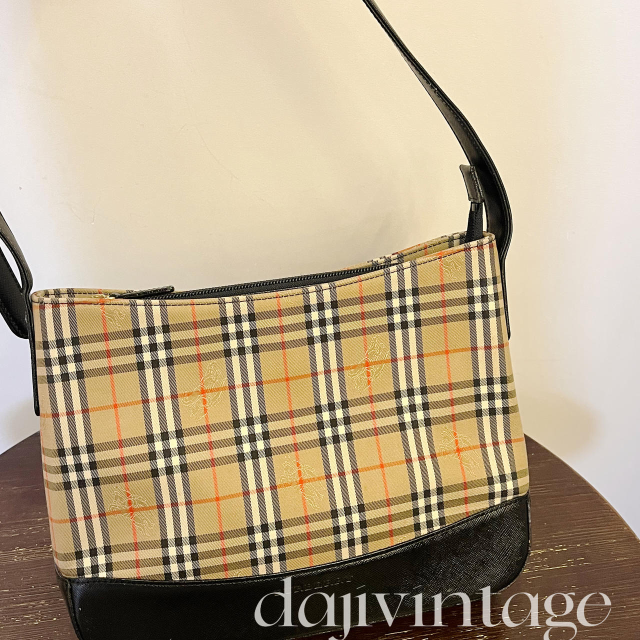 95新 BURBERRY/博柏利 大吉中古th/Burberry格纹拼黑单肩包