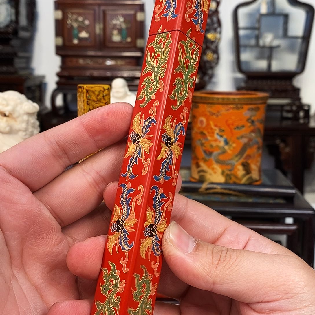 紫檀木类成套家具小叶紫檀香筒