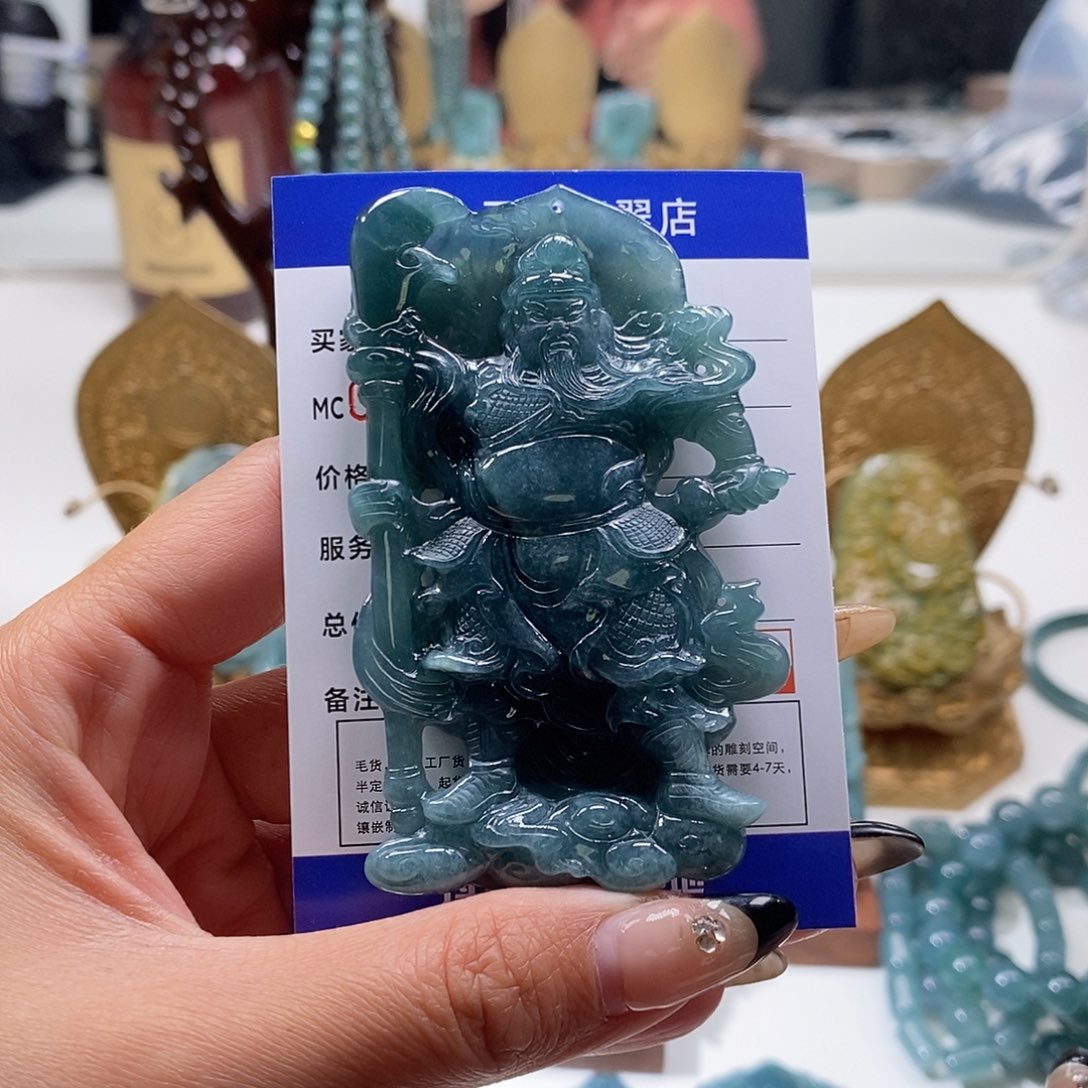 翡翠颈饰未镶嵌赵****b