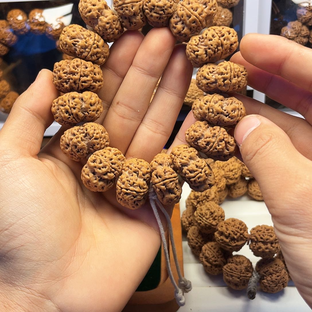 金刚菩提吊坠29夹板