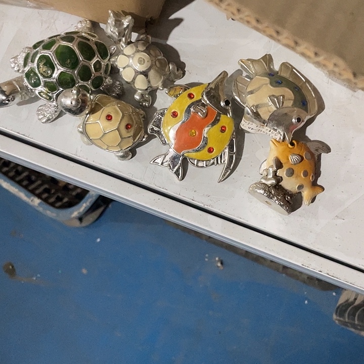 有机玻璃?*晚微瑕。             