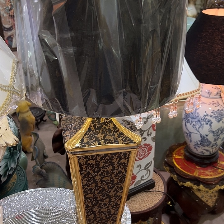 瓷片瑕。。。。。。。。。。。。。？？？