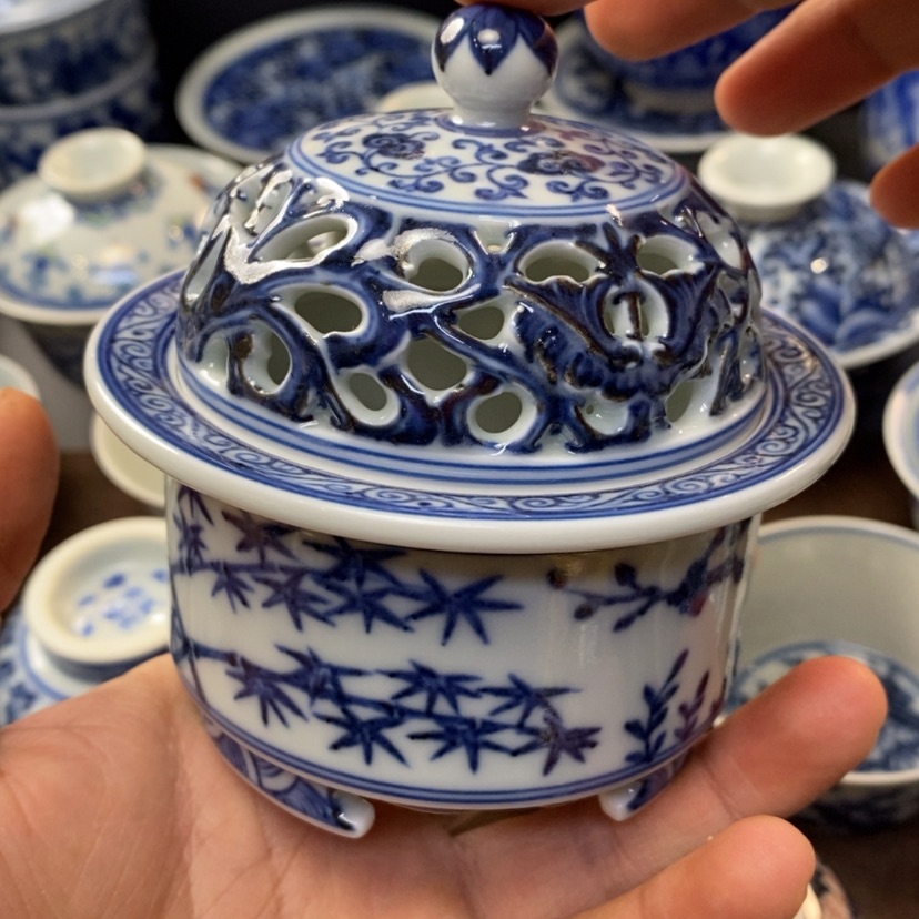 【闪购商品】景德镇青花香薰炉