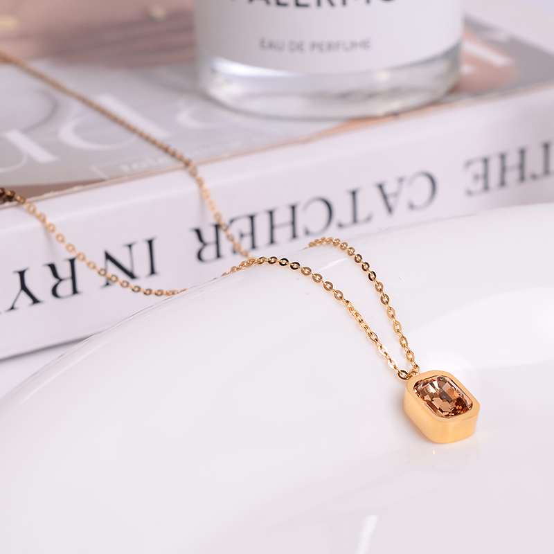 钛钢项链 简约百搭爆闪小方糖项链女高级感轻奢气质锁骨链不褪色