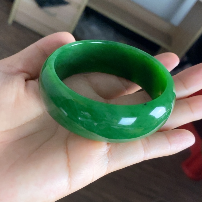 【闪购商品】未镶嵌手镯和田玉（碧玉）