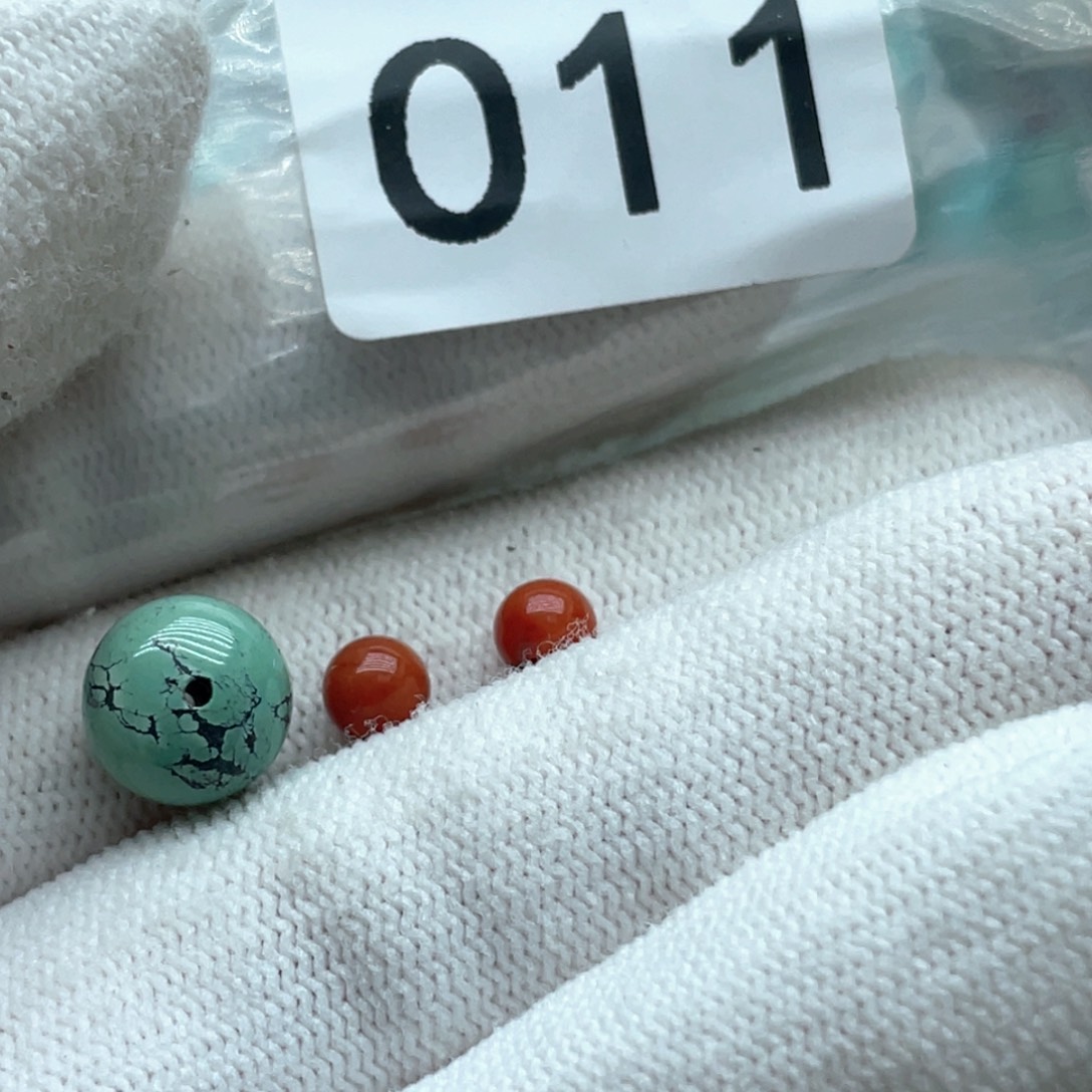 南红玛瑙未镶嵌珠宝奇石