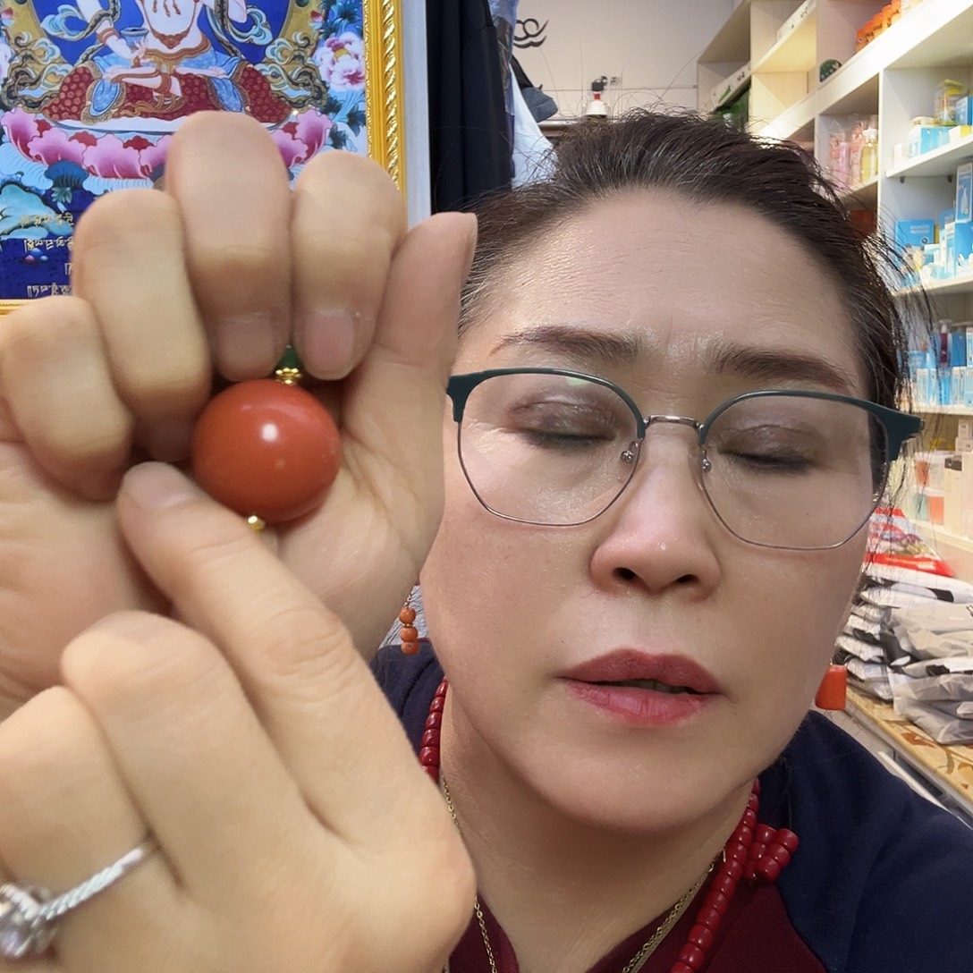 大红圆子好看极了