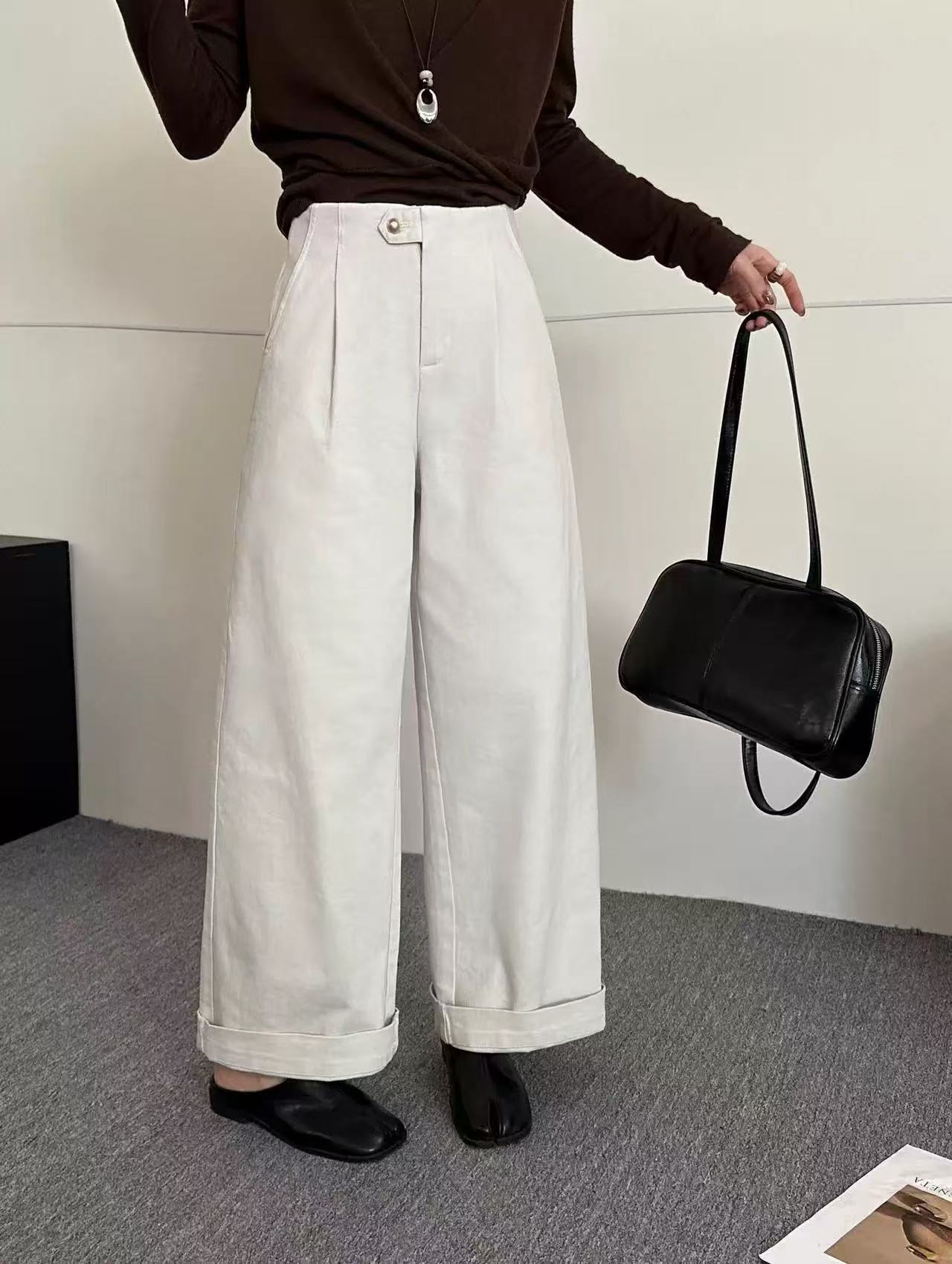 月亮湾9099加绒直筒裤小金扣设计感加绒加厚裤子显高显瘦裤子女