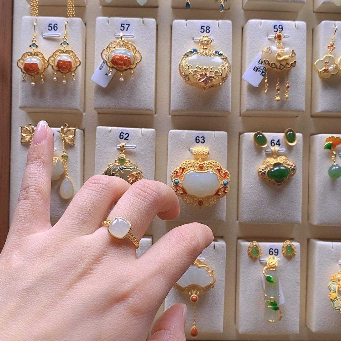 和田玉颈饰银S925镶嵌