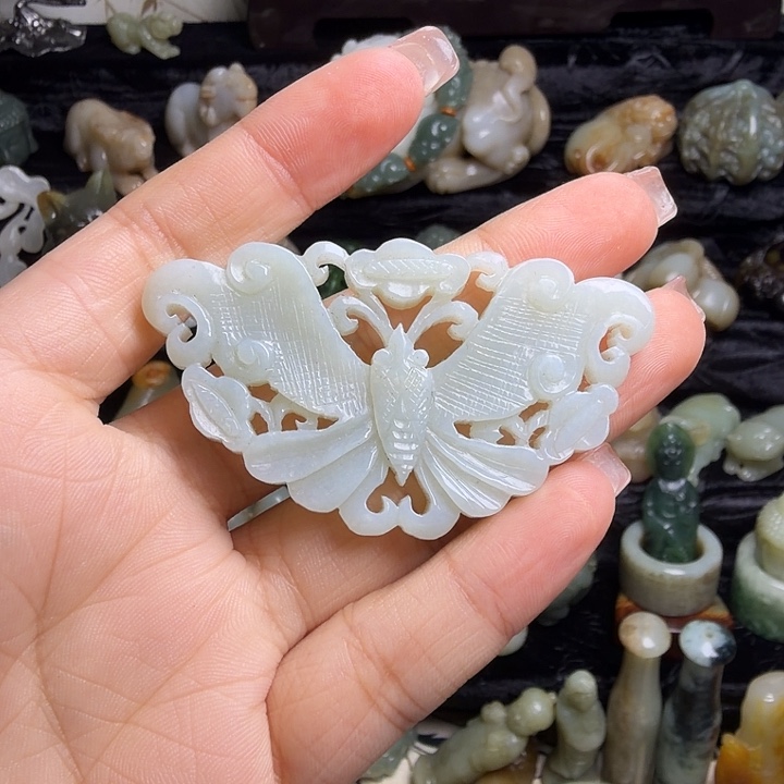 和田玉（糖玉）未镶嵌颈饰