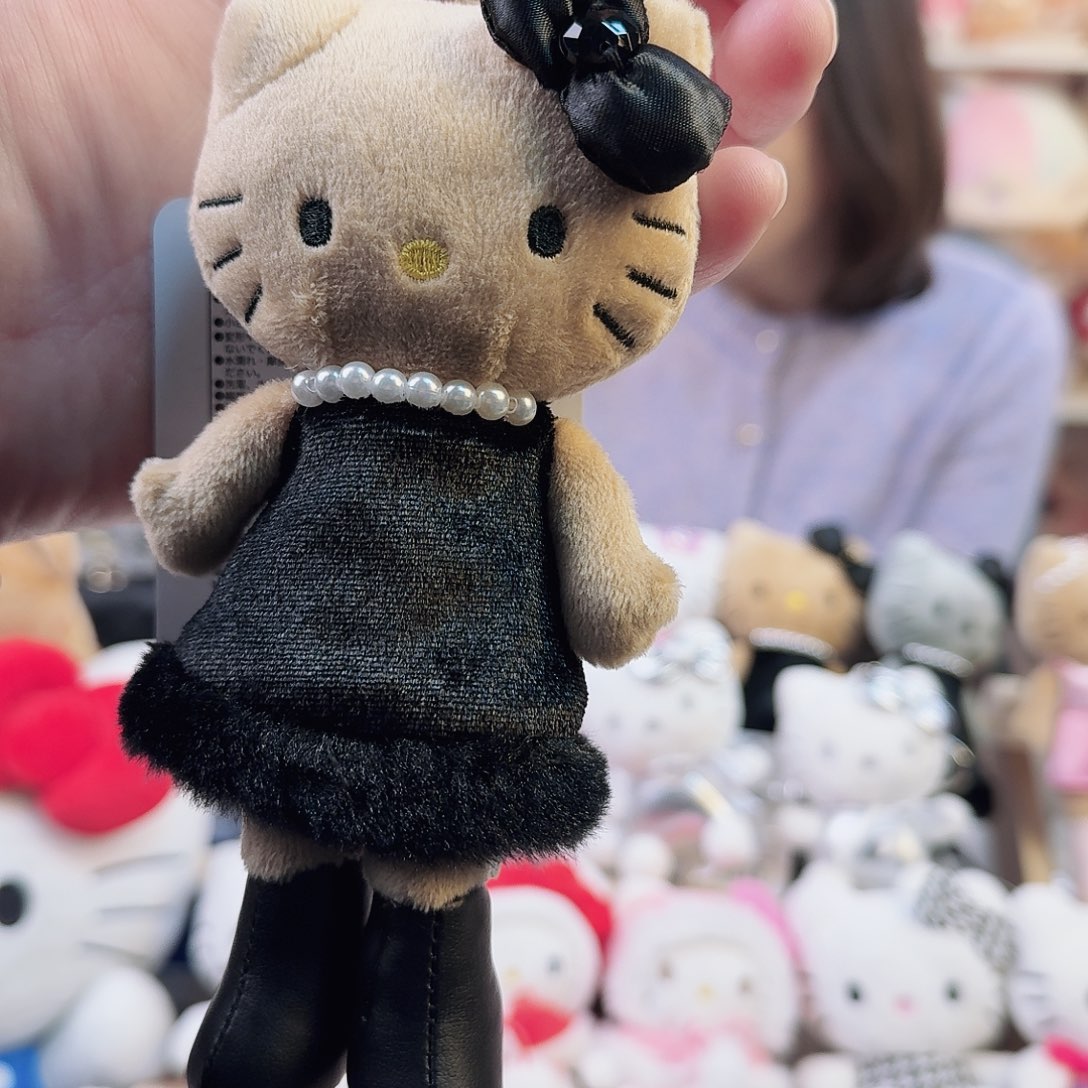 日版正品三丽鸥HelloKitty棕色长腿微瑕