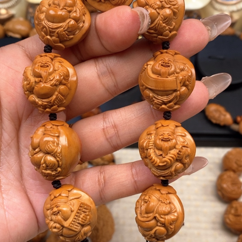 【闪购商品】橄榄核吊坠?**?橄榄手工雕刻工艺