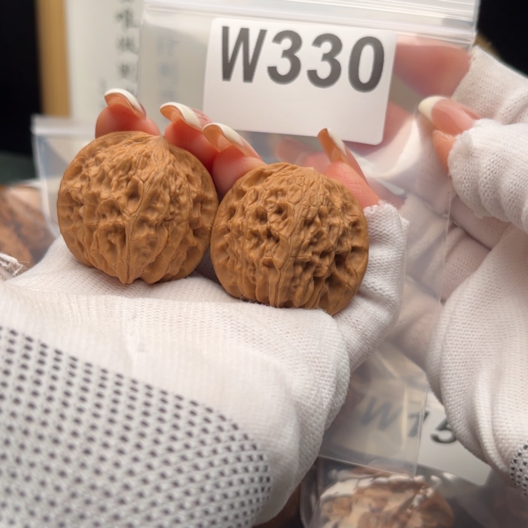 文玩核桃把件36磨盘w 330