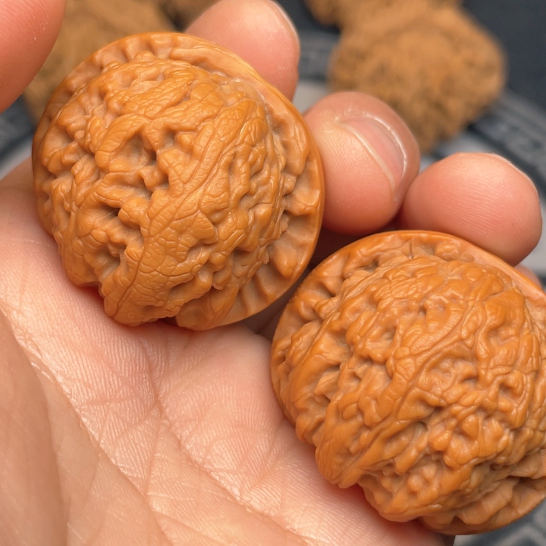 文玩核桃把件21号链接 修过