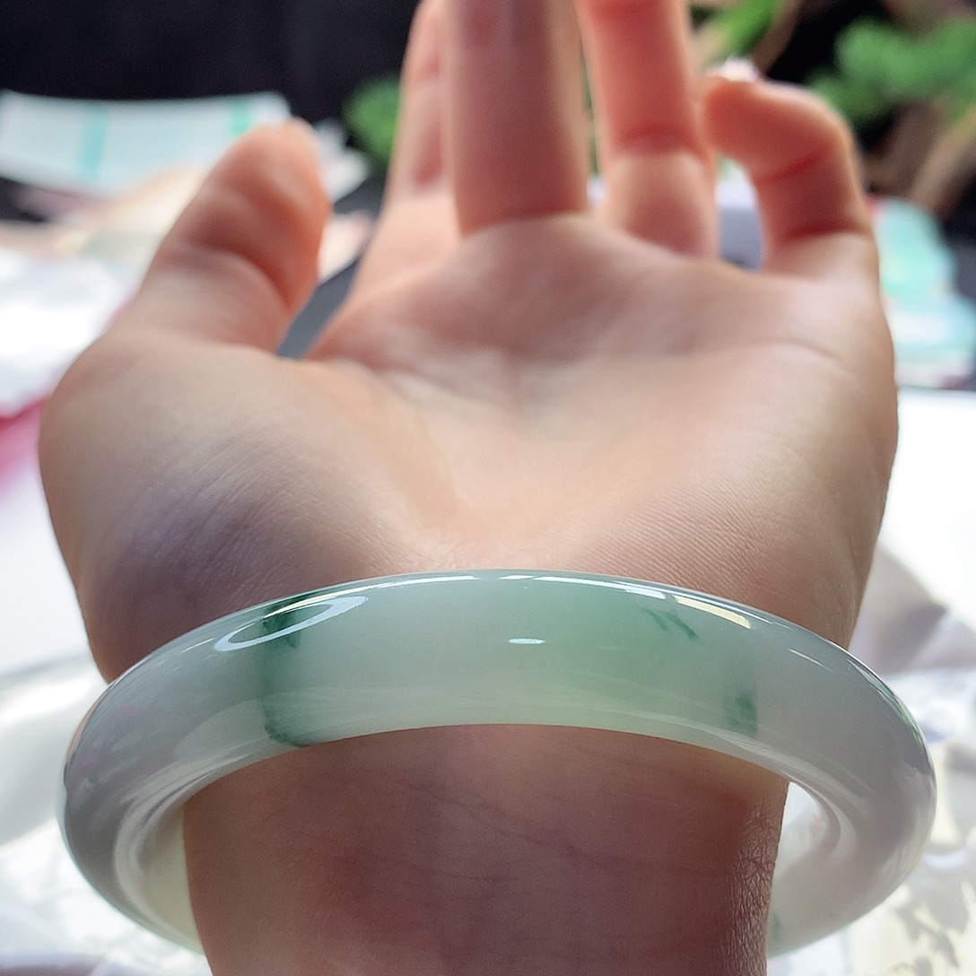 翡翠手镯未镶嵌天然翡翠56-57立体绿花胖圆意境镯