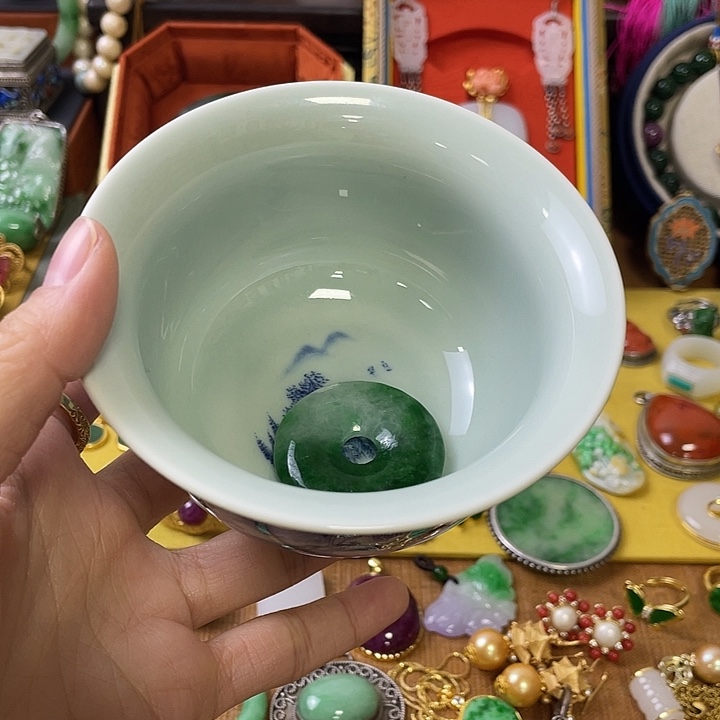 牛****杯精美雕刻物件物件