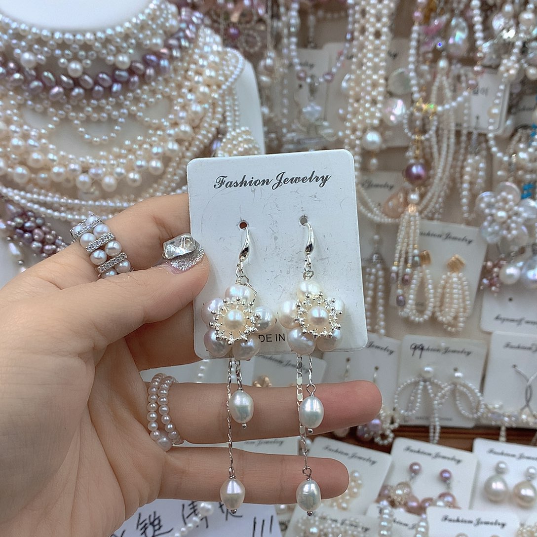 淡水珍珠银S925镶嵌耳饰