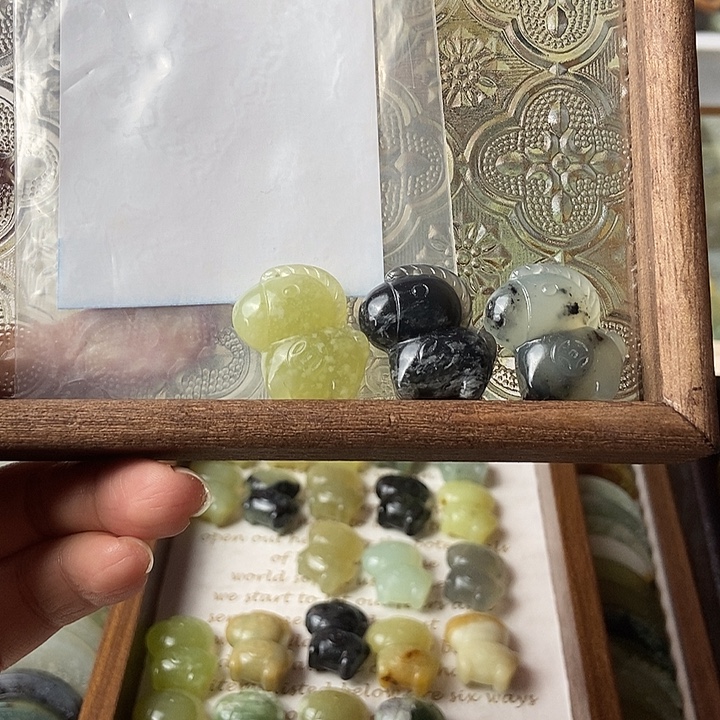 糖****岫玉合金颈饰福利12