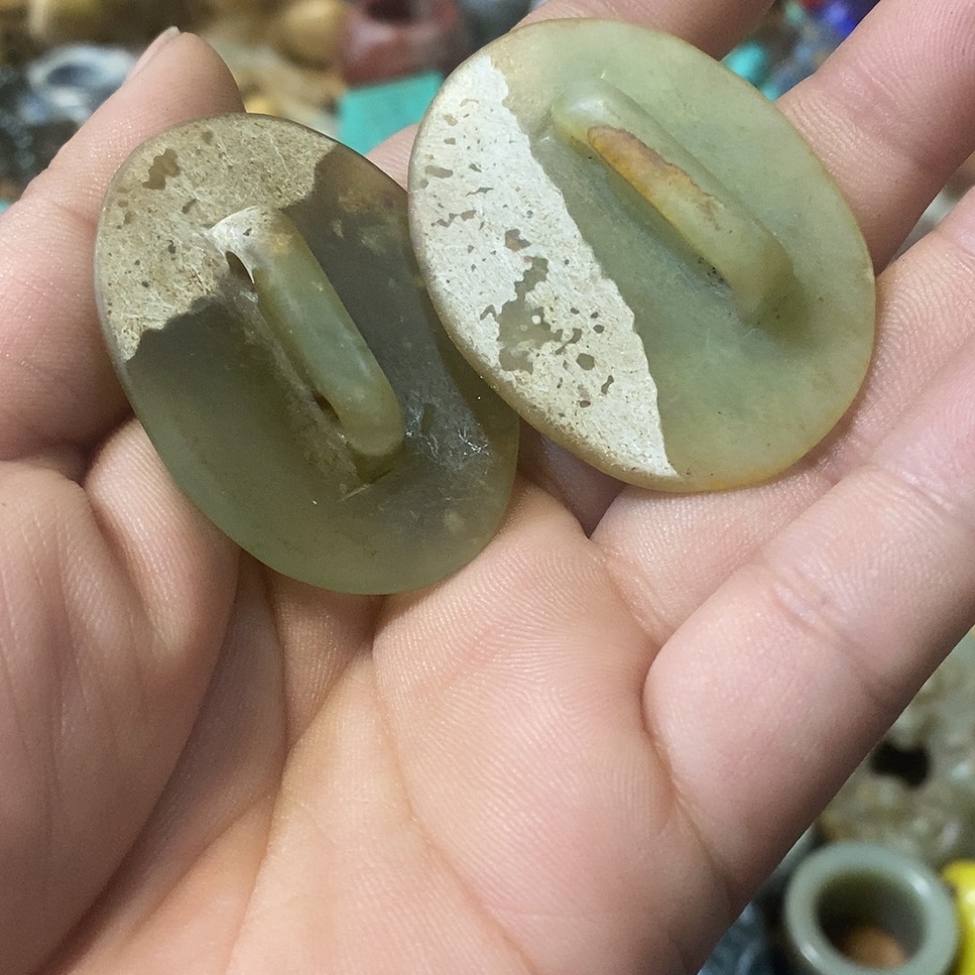 和田玉（糖玉）未镶嵌挂件