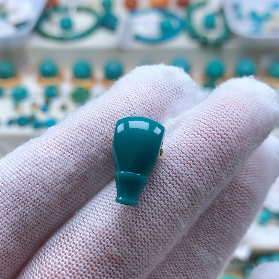 绿松石配饰未镶嵌茶****购