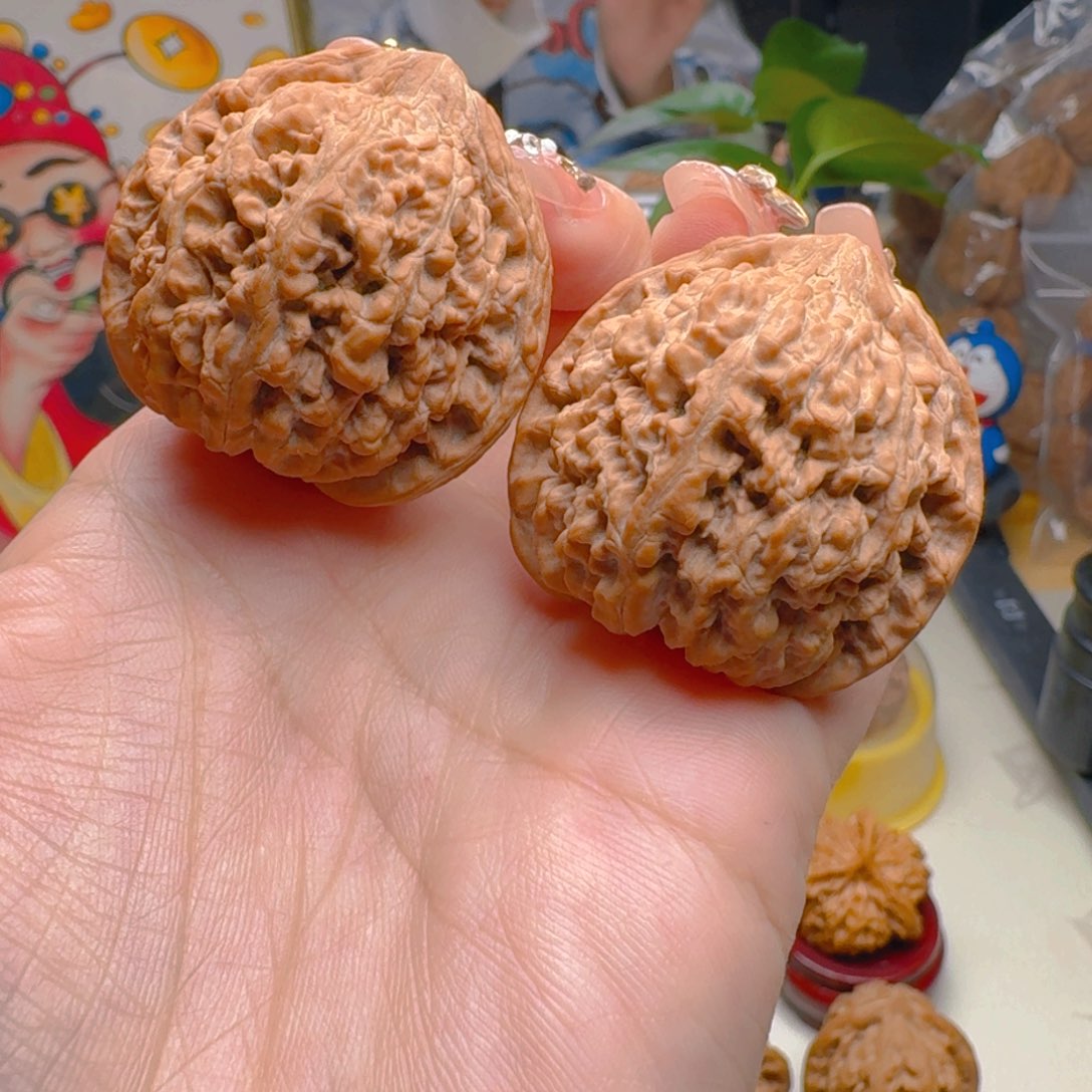 核桃把件38全品满天星