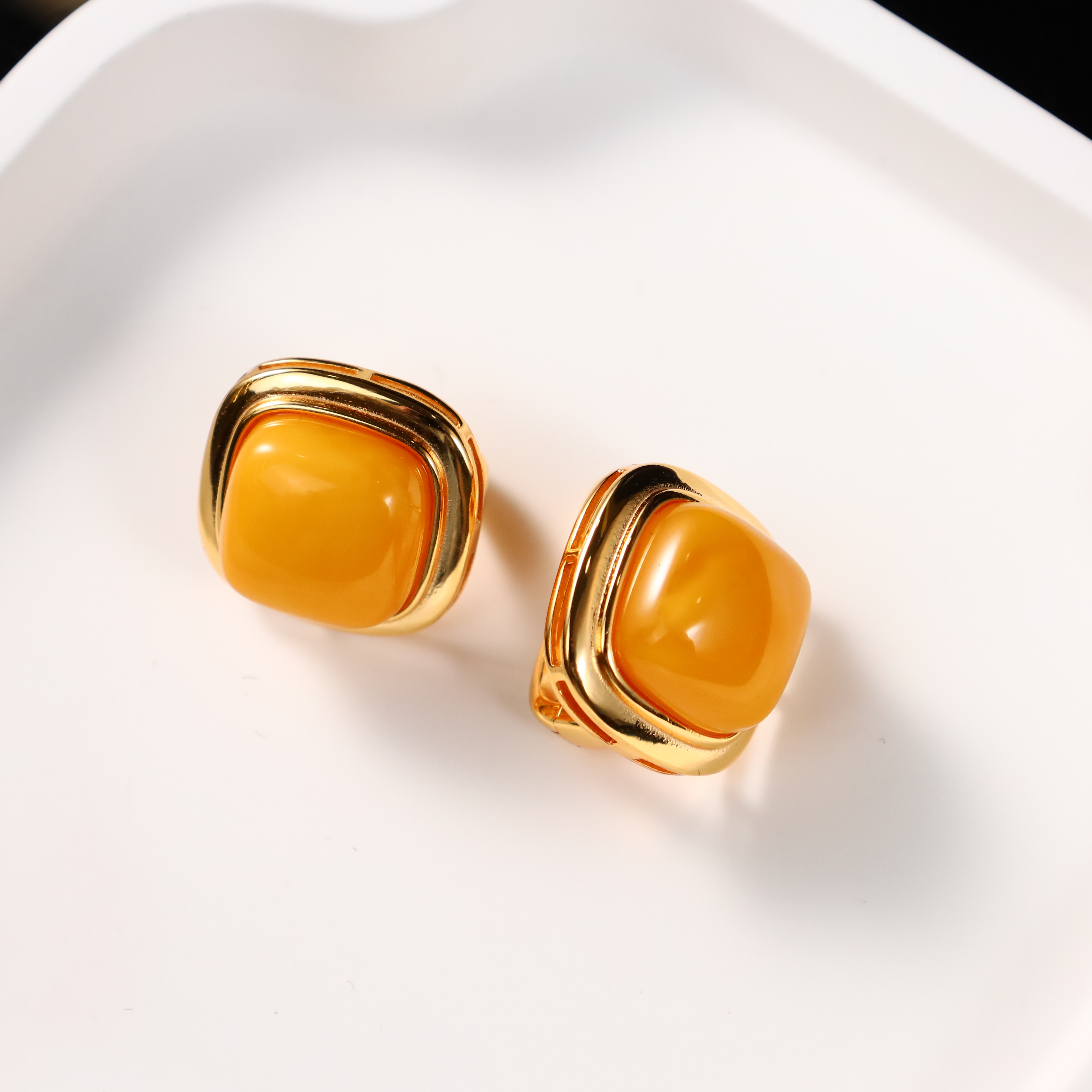 【方扣】心如珠宝 蜜蜡方块耳扣