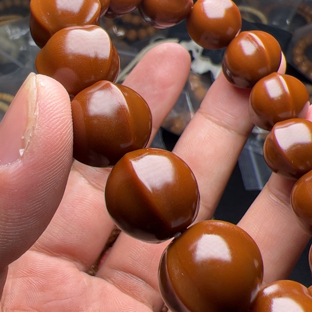 吊坠猴头核桃哦了咯