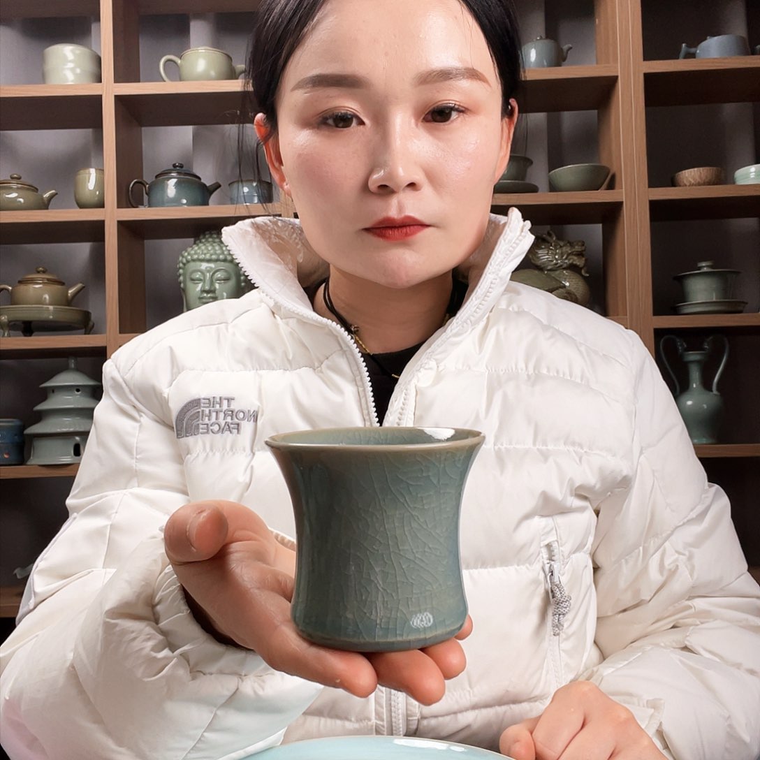 微微瑕天蓝釉水福利品