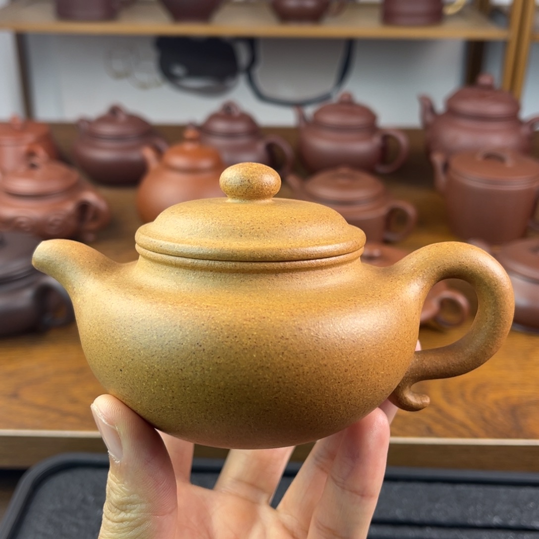 叮***咚茶壶紫砂手工制作