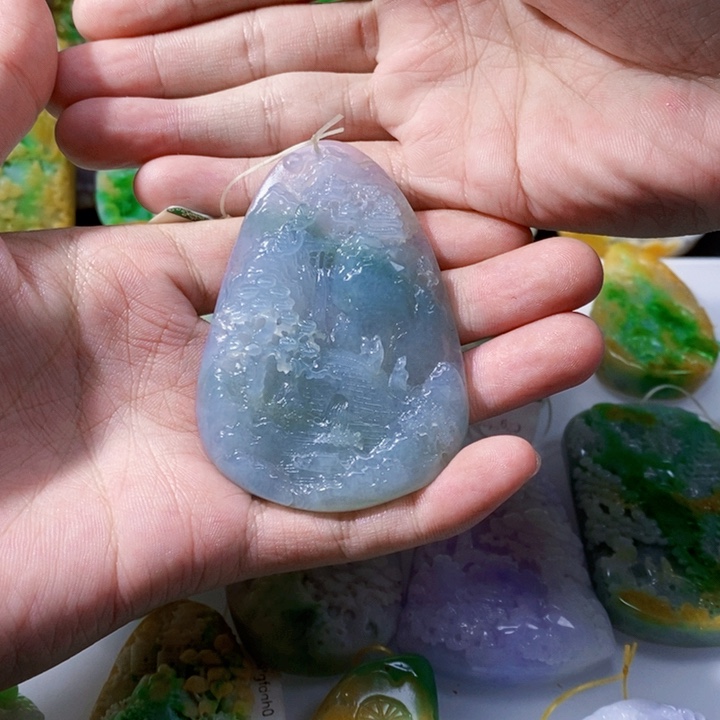 未镶嵌定制翡翠宏*