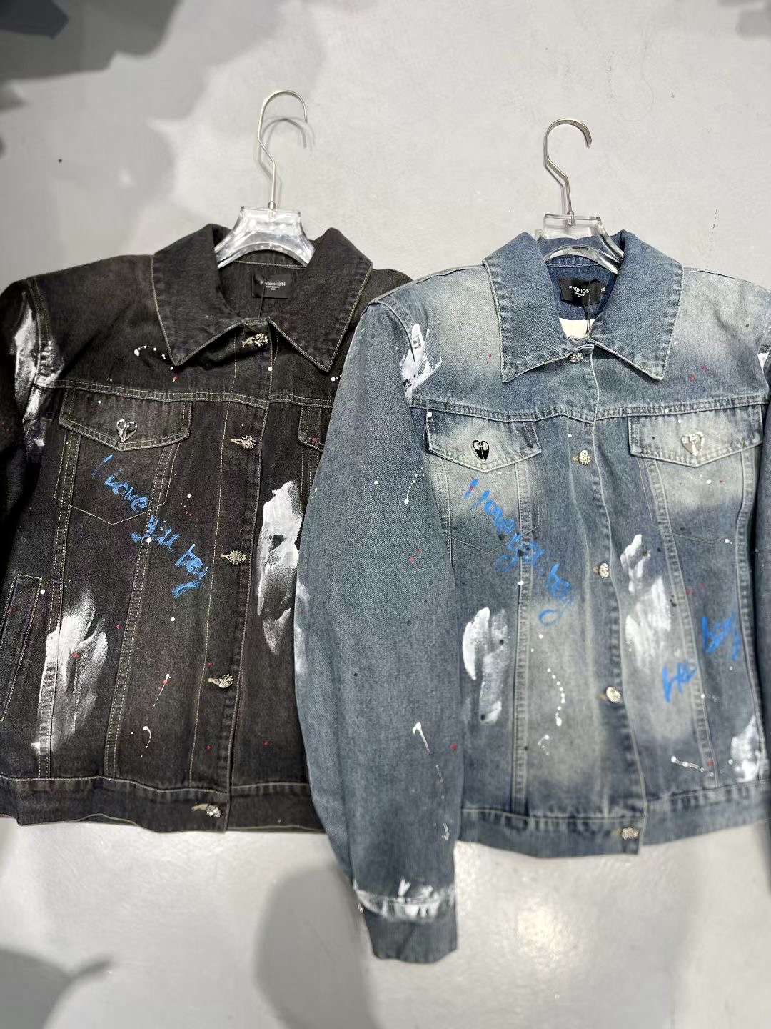 OOTD | 外套新品- 蓝色/黑色水洗牛仔定制手绘羽绒服翻领时尚潮男