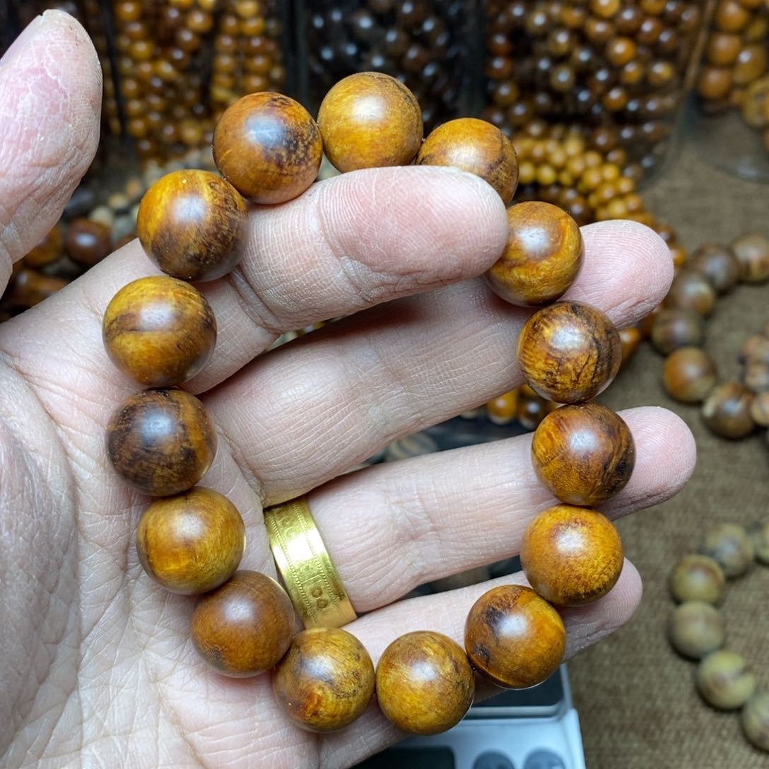 贡木?****n贡木手串手链项链