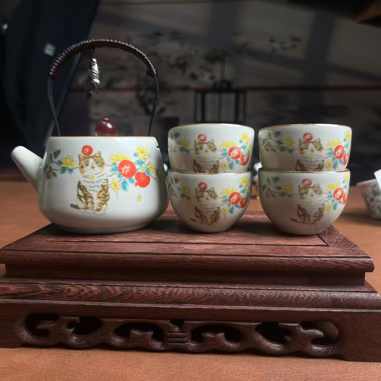 黄汝小提梁壶-黄花猫+4杯-3081