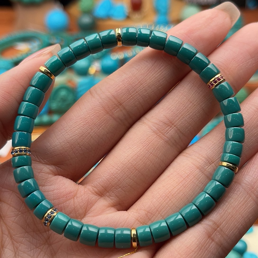 18K金镶嵌绿松石珠宝奇石