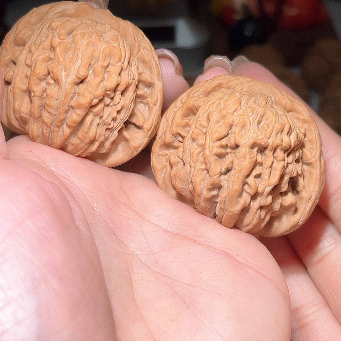 桃核把件8**A平谷楼46文玩