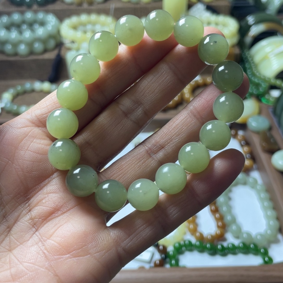 和田玉手链未镶嵌鞍****心