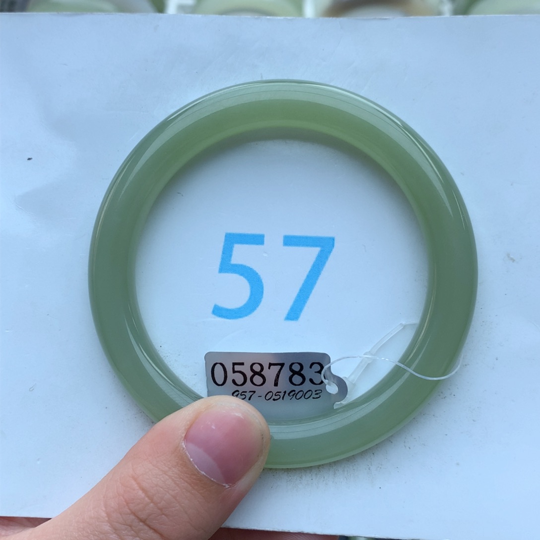 和田玉手镯未镶嵌ℒ****