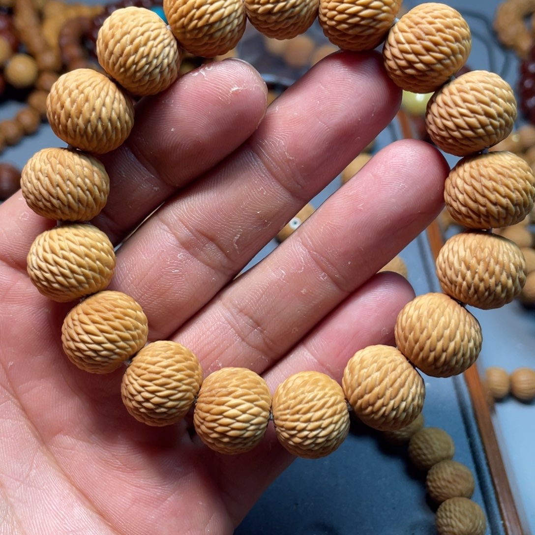 怎***挽手串猴头核桃龙鳞15